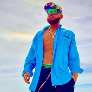 Meet your Posher, Mike